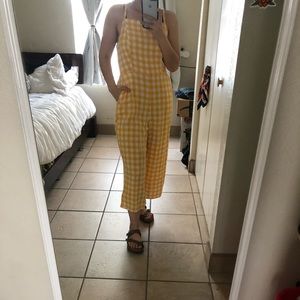 Yellow jumpsuit. Casual crop